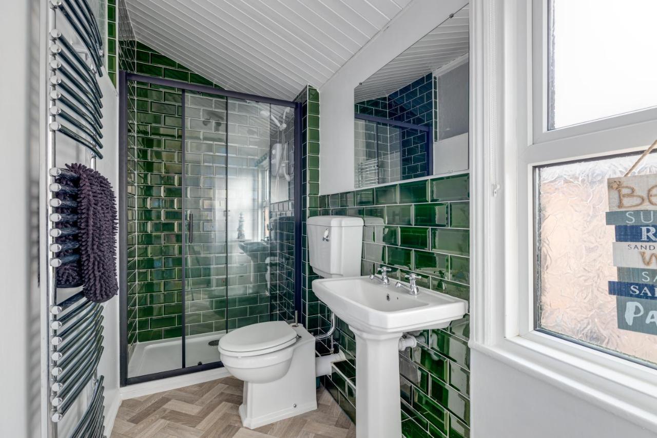 Sandy House Holiday home Scarborough